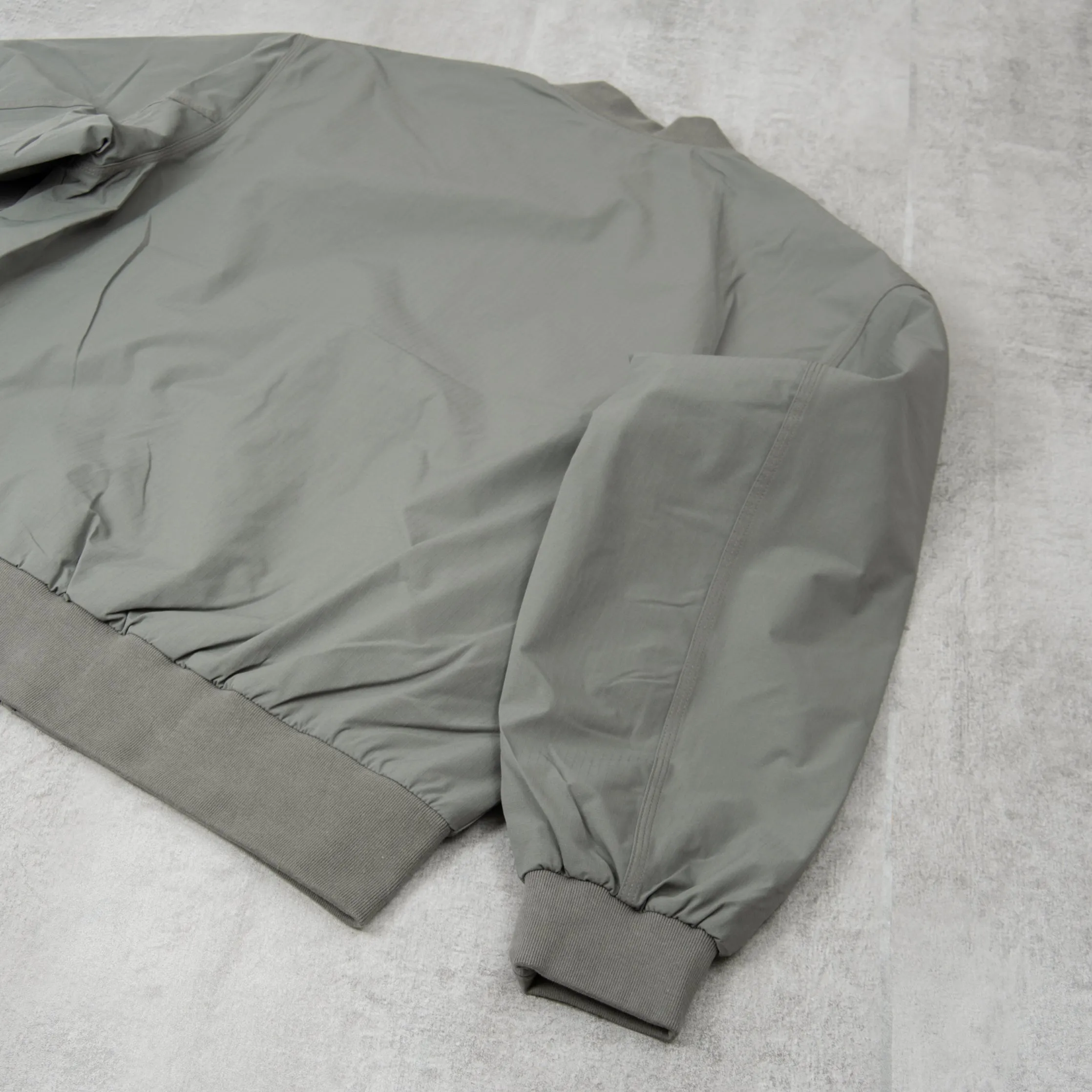 Carhartt WIP Active Bomber - Smoke Green