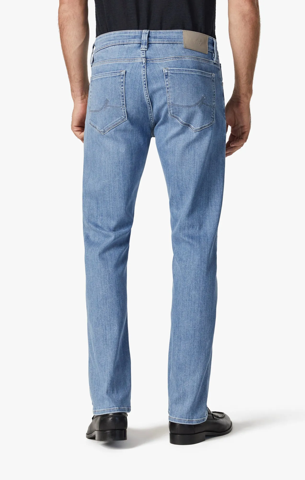 Charisma Relaxed Straight Jeans In Light Brushed Urban