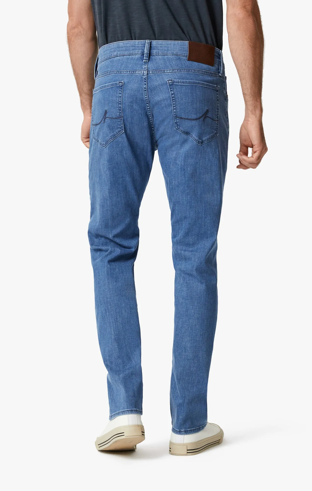 Cool Tapered Leg Jeans In Light Kona