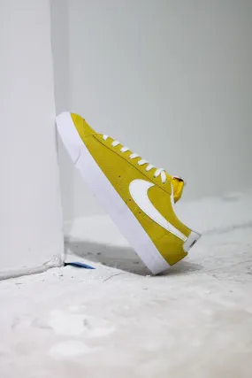 NIKE BLAZER LOW '77 "SPEED YELLOW"