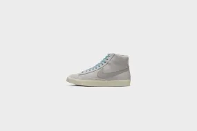 Nike Blazer Mid ‘77 PRM (Grey Fog/LT Smoke Grey)