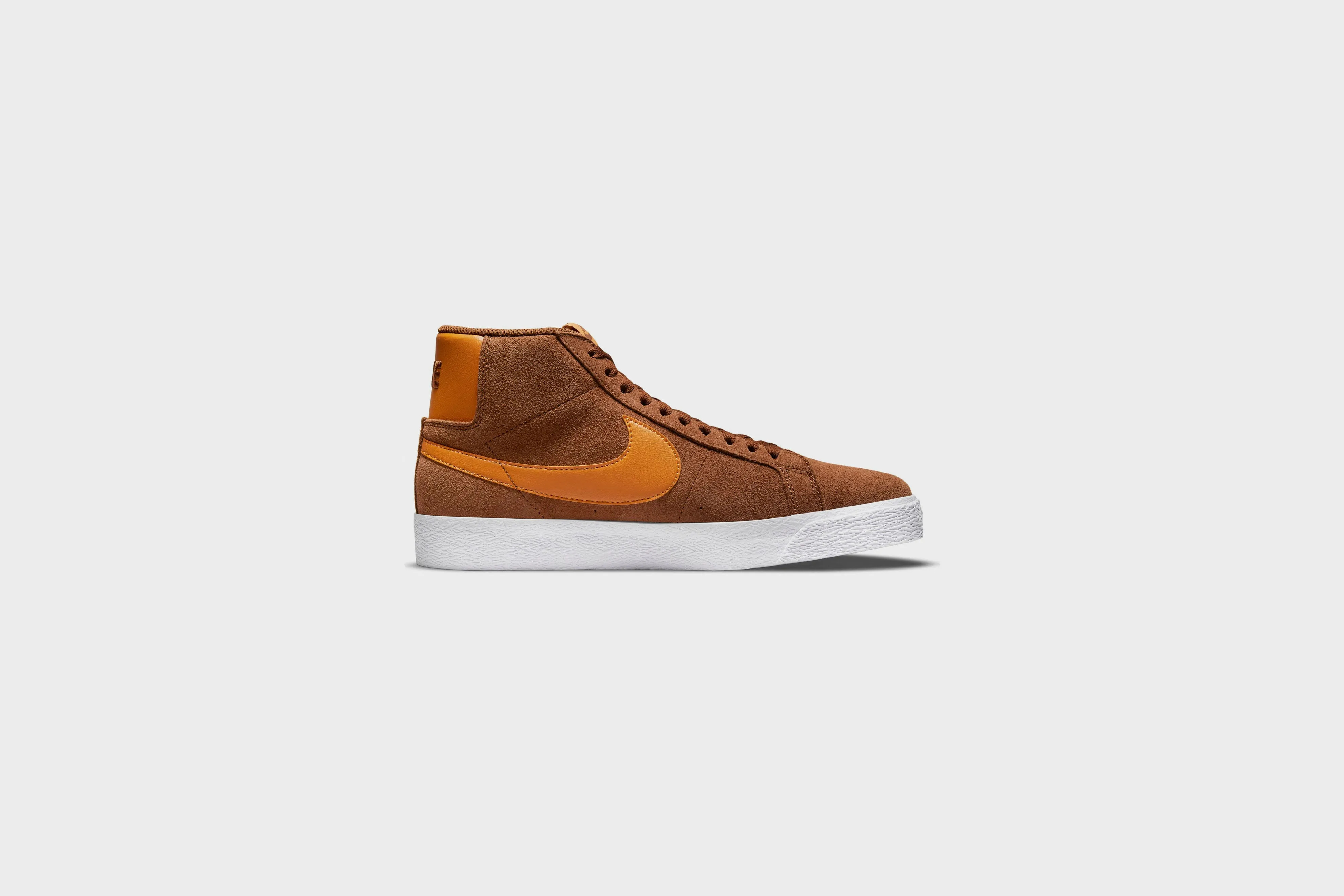 Nike SB Zoom Blazer Mid (Pecan/Light Curry-Pecan-White)