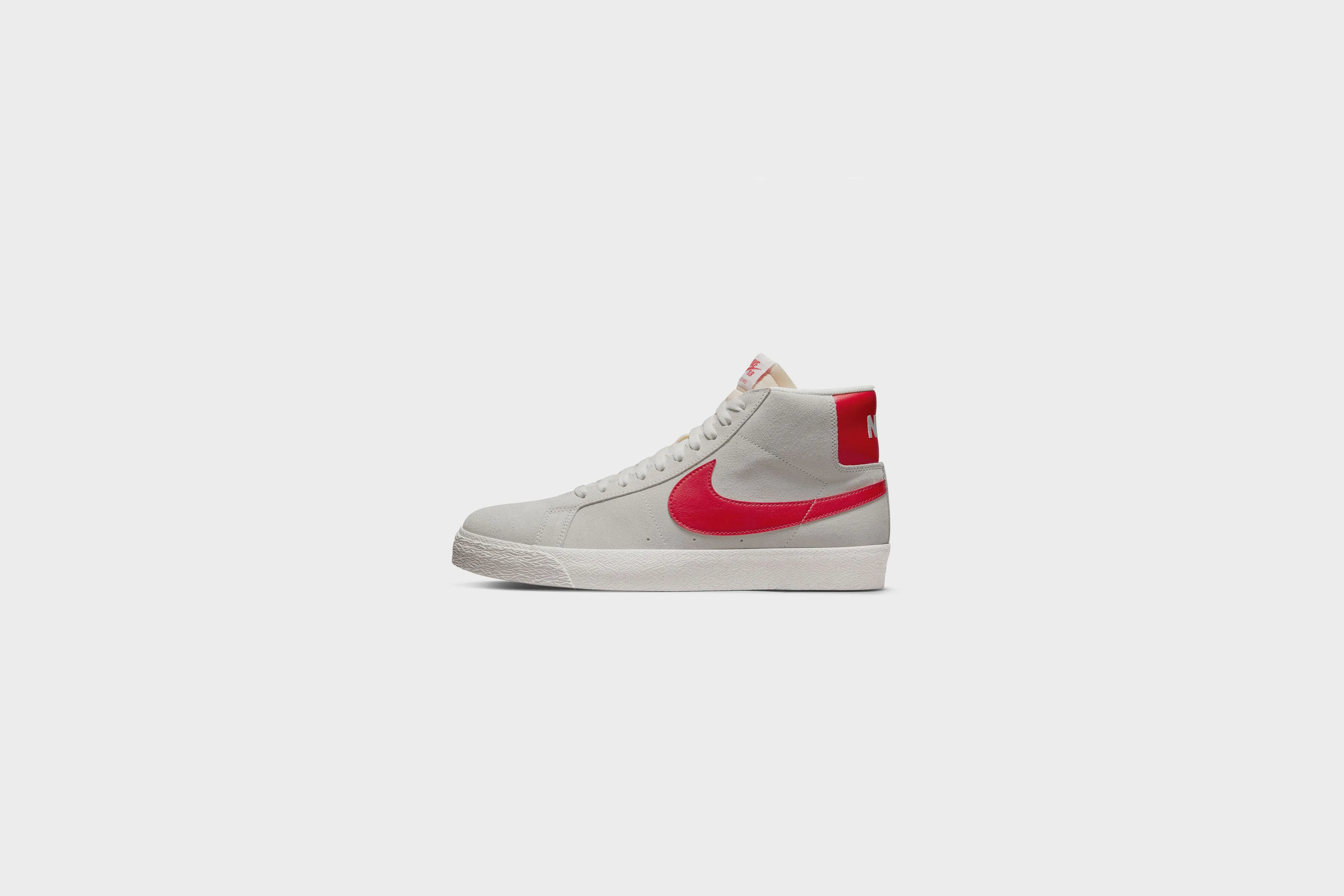 Nike SB Zoom Blazer Mid (Summit White/University Red)